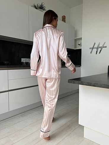 l Beden Pijama takımı