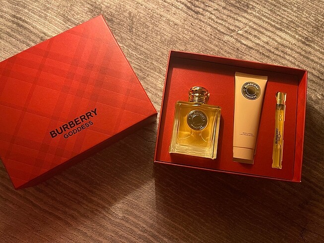 Burberry Buryberry goddess set