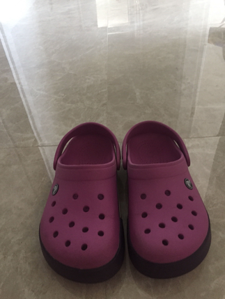 Crocs terlik
