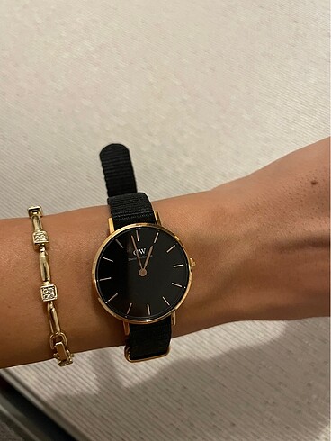  Beden Daniel Wellington Kol Saati