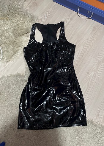 Kadın Siyah Parlak Deri Mini Elbise