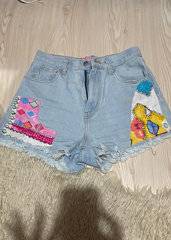 Bershka Bohem Çok Renkli Mini Denim Şort