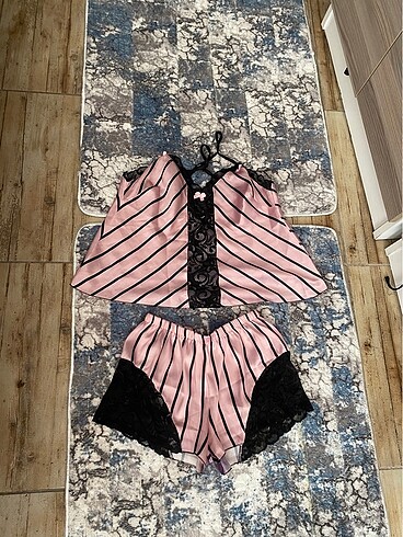 Pijama takımı