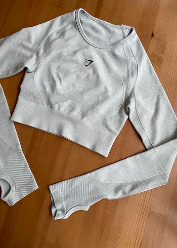 Gymshark marka crop sporcu üstü - Görsel 3