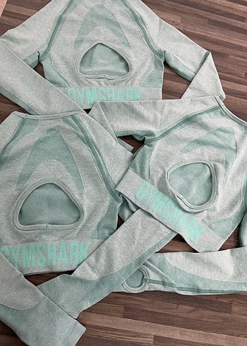 Gymshark marka crop sporcu üstü - Görsel 6