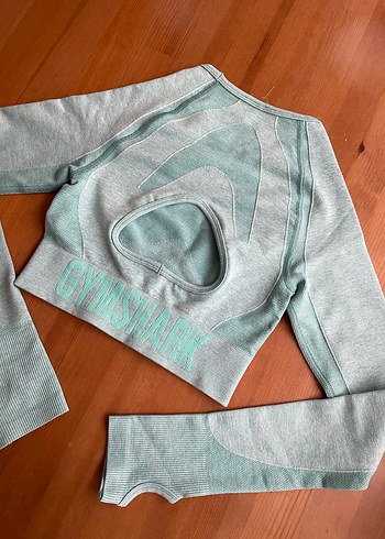 Gymshark marka crop sporcu üstü - Görsel 8