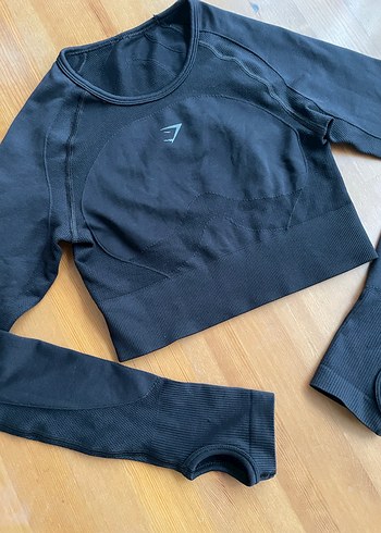 Gymshark marka crop sporcu üstü - Görsel 3