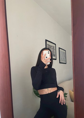 Gymshark marka crop sporcu üstü - Görsel 7