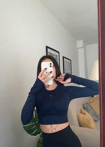 Gymshark marka crop sporcu üstü - Görsel 3