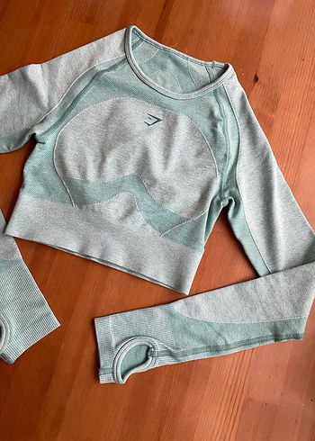 Gymshark marka crop sporcu üstü - Görsel 4