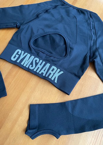 Gymshark marka crop sporcu üstü - Görsel 4