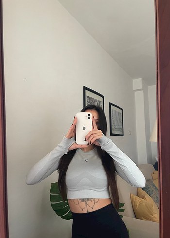 Gymshark marka crop sporcu üstü - Görsel 3