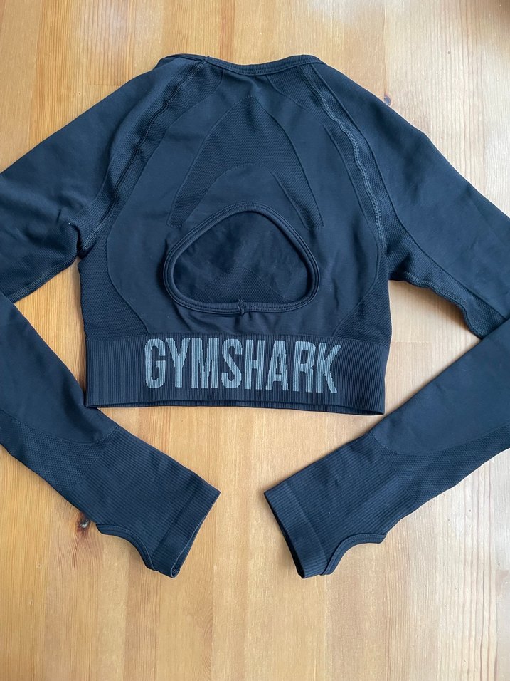 Gymshark marka crop sporcu üstü - Görsel 4