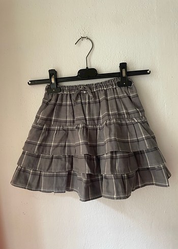 zara 10 Yaş