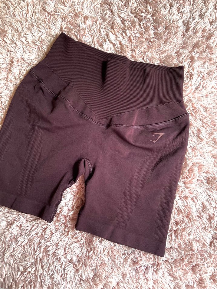 Gymshark marka arkası büzgülü biker tayt - Görsel 3