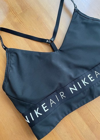 m Beden Nike Air Siyah Spor Sütyeni
