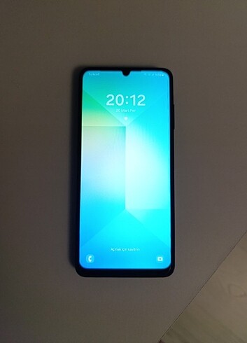 Samsung A06 faturalı garantili