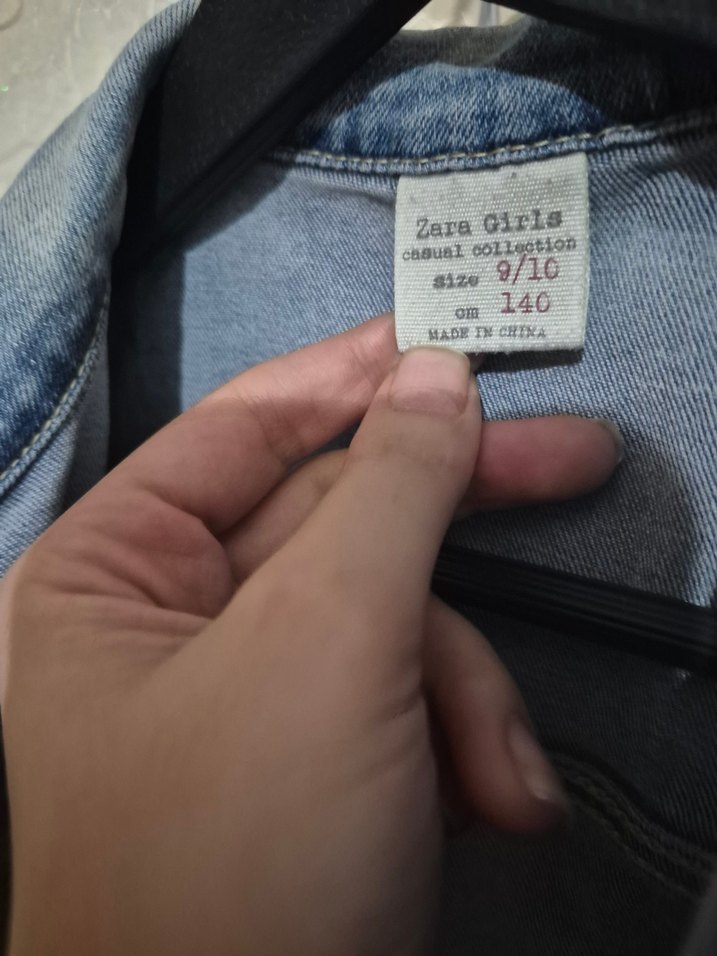 Düğmeli Kolsuz Mini Denim Ceket - Görsel 5