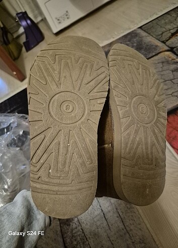 39 Beden camel Renk Ugg bot