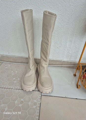 Bej Kadın Dizüstü Çizme Topuklu
