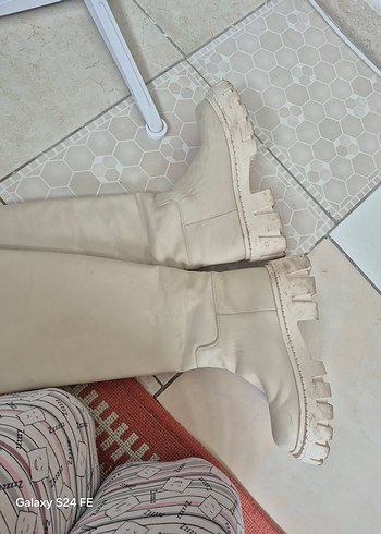 39 Beden ten rengi Renk Bej Kadın Dizüstü Çizme Topuklu