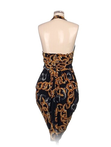 xl Beden Muse Kısa Elbise %70 İndirimli.
