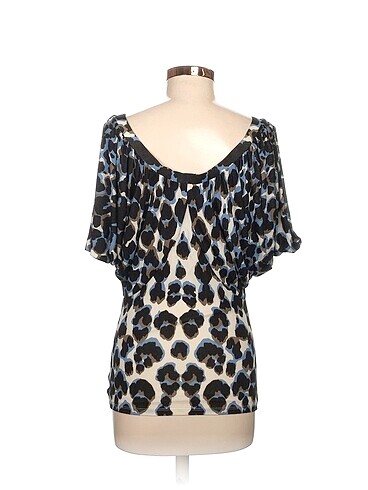 42 Beden Roberto Cavalli Bluz %70 İndirimli.