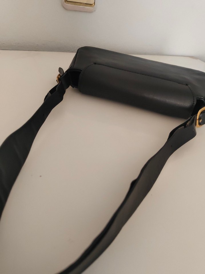 Tokalı Siyah Deri Kadın Çanta - Görsel 5