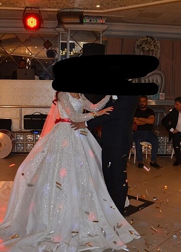 Kuyruklu Gelinlik - Görsel 8