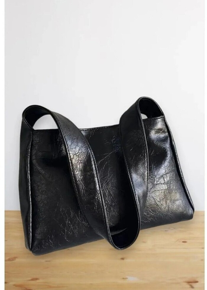 Siyah çanta  - Görsel 2