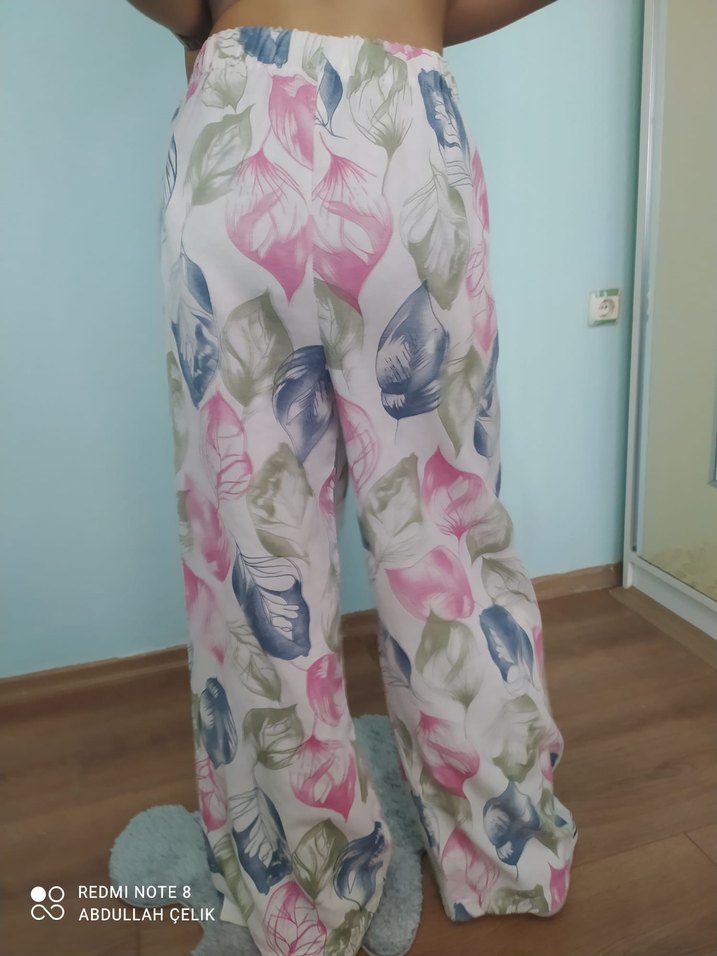 Pembe Pastel Renkli Salaş Kadın Kumaş Pantolon - Görsel 3