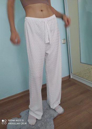 Diğer Kadın Beyaz Pamuklu Bol Kesim Kumaş Pantolon