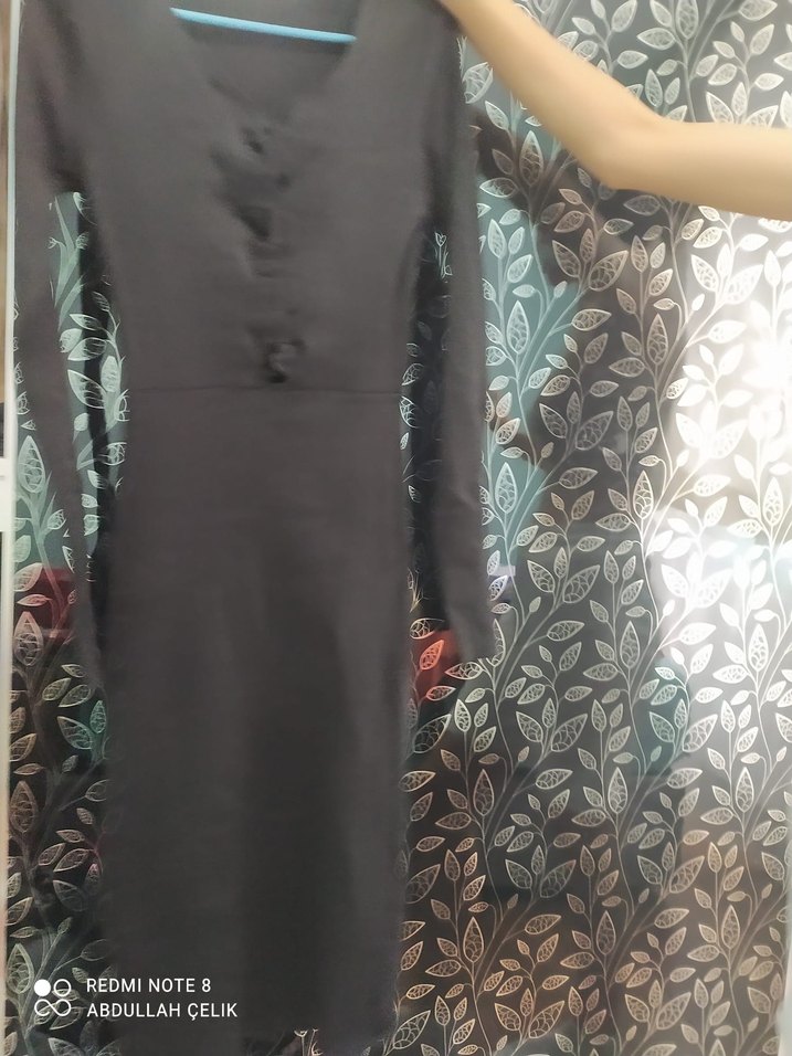 Siyah V Yaka Uzun Kollu Uzun Elbise - Görsel 3