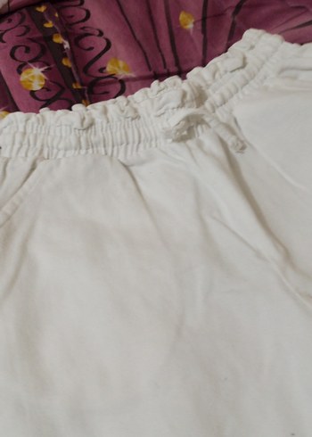 Beyaz Düğmeli Rahat Kesim Kadın Pantolon - Görsel 2