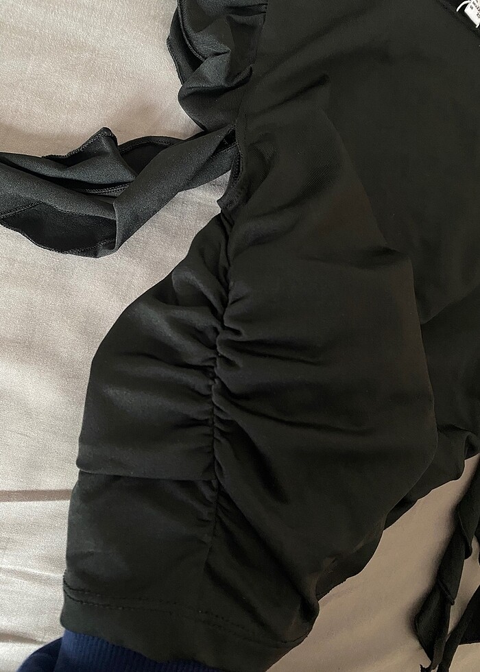 Siyah bluz - Görsel 2