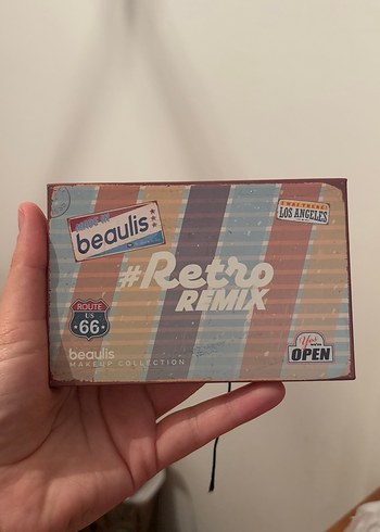 Beaulis Retro Remix far paleti