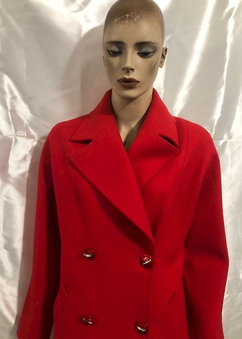 Kırmızı Çift Düğmeli Kaban - Görsel 2