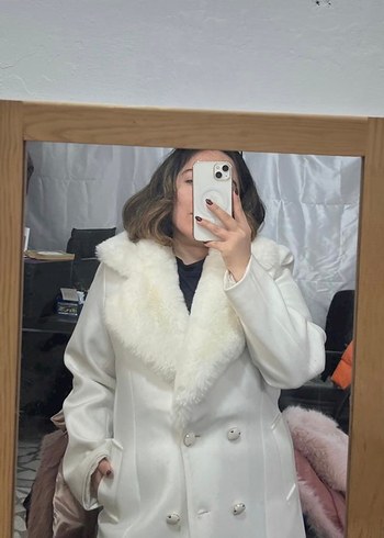 Beyaz Kaban, Kürk Yaka - Görsel 3