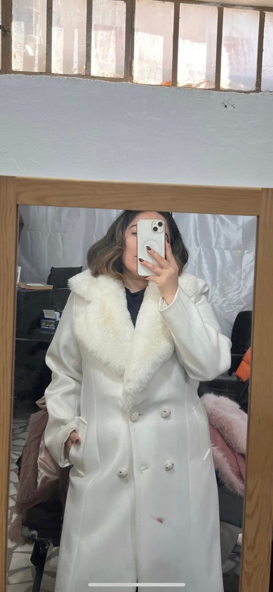 Beyaz Kaban, Kürk Yaka - Görsel 3