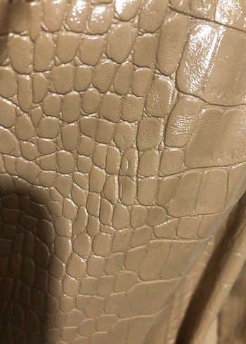 Bej Deri Uzun Kürklü Kadın Kaban - Görsel 3