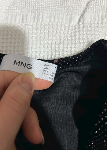 Uzun Kollu Siyah V Yaka Drapeli Elbise - Görsel 2