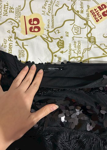 Siyah Fırfırlı Kadın etek - Görsel 2