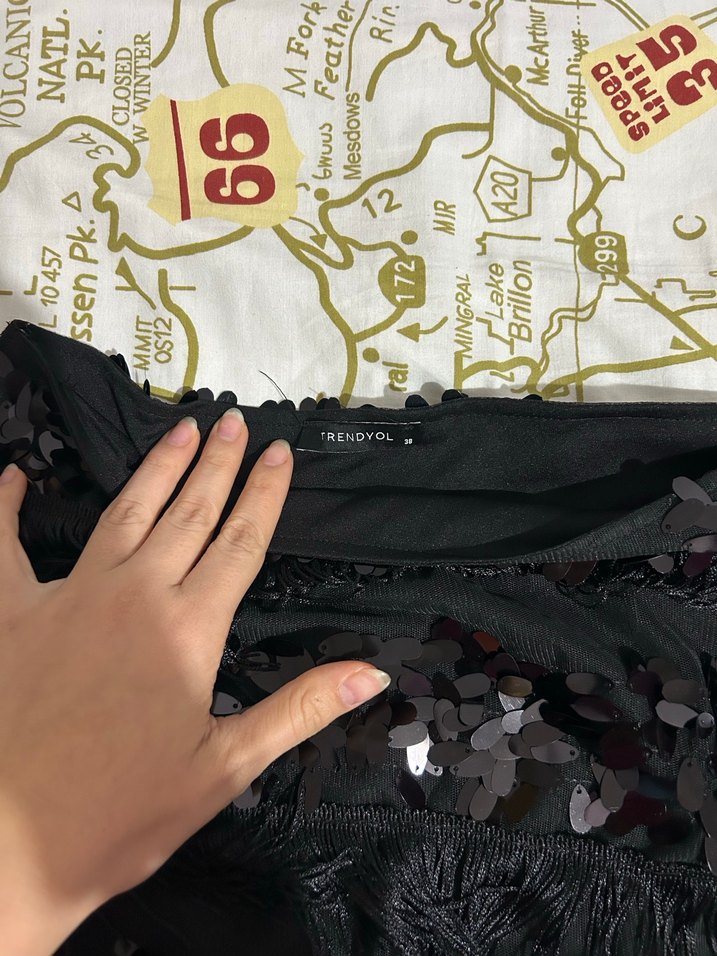 Siyah Fırfırlı Kadın etek - Görsel 2