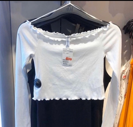 H&M Omuz detaylı bluz