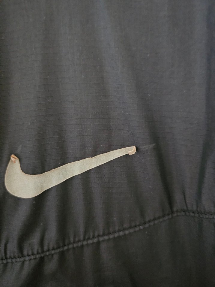 Nike Siyah Kapüşonlu Rüzgarlık - Görsel 3