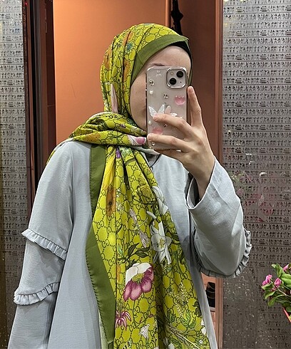 Gucci şal