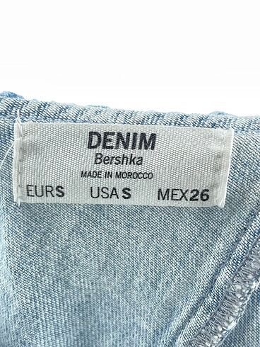 s Beden çeşitli Renk Bershka Kısa Elbise %70 İndirimli.