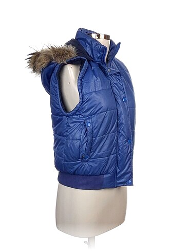 Moncler Moncler Yelek %70 İndirimli.