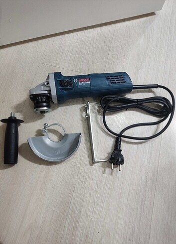  Beden Renk BOSCH GWS 750 AVİC TASLAMA MAKİNASİ
