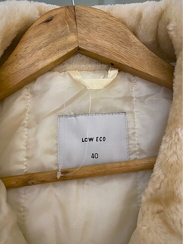 LC Waikiki LC Waikiki peluş mont